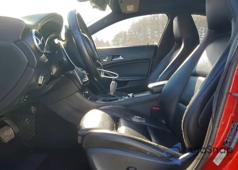 2018 Mercedes-Benz Cla 250 4Matic из США, поврежденный, VIN WDDSJ4GBXJN560140